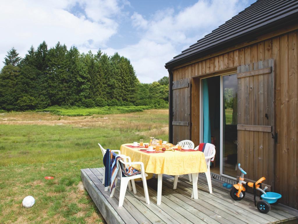 Vacanceole - Residence Le Domaine Du Bosquet Egletons Phòng bức ảnh